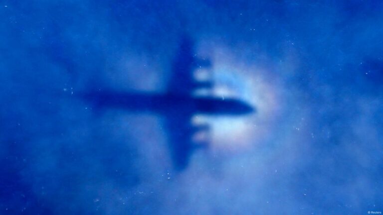MH370